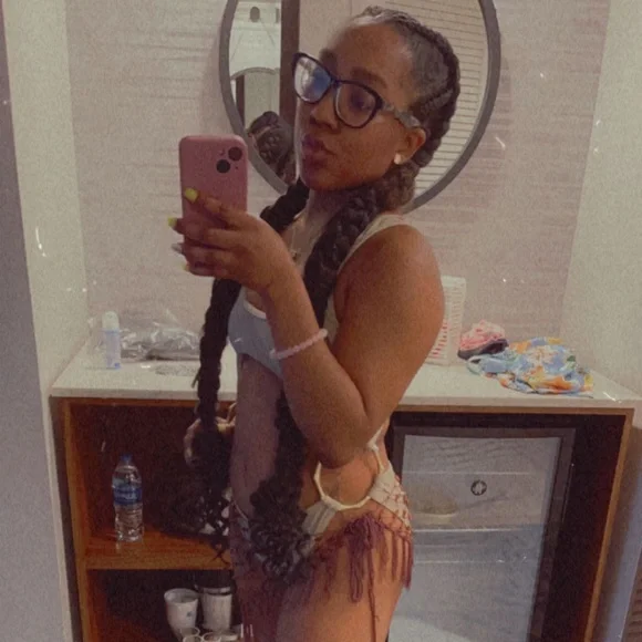 PLT 1 piece cut out swimsuit - Picture 7 of 8